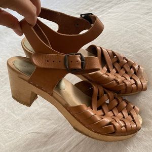 Nina Z Swedish clog sandals